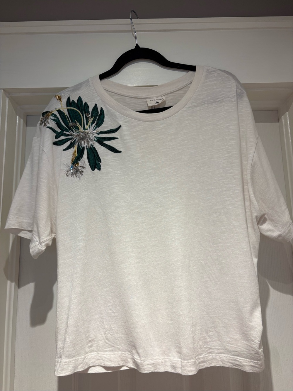 H&M x Anna Glover White Short-Sleeve Tee with Green and Gold Floral Embroidery